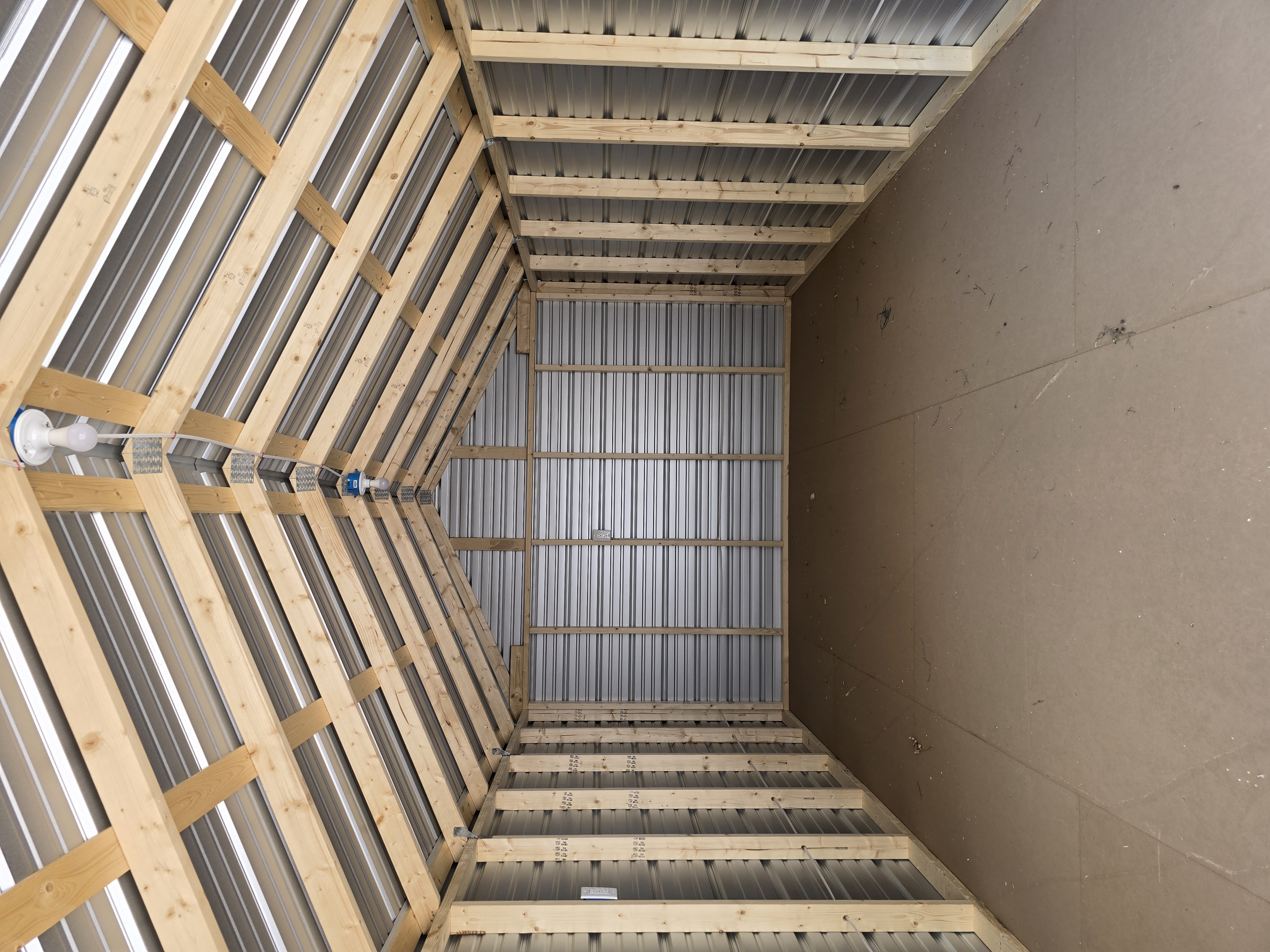Thumbnail 2 for 10 x 20 Utility Building (Low Wall)