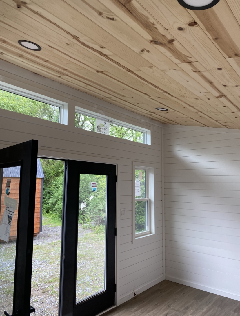 Thumbnail 3 for 10 x 16 Modern Studio Shed (High Wall)