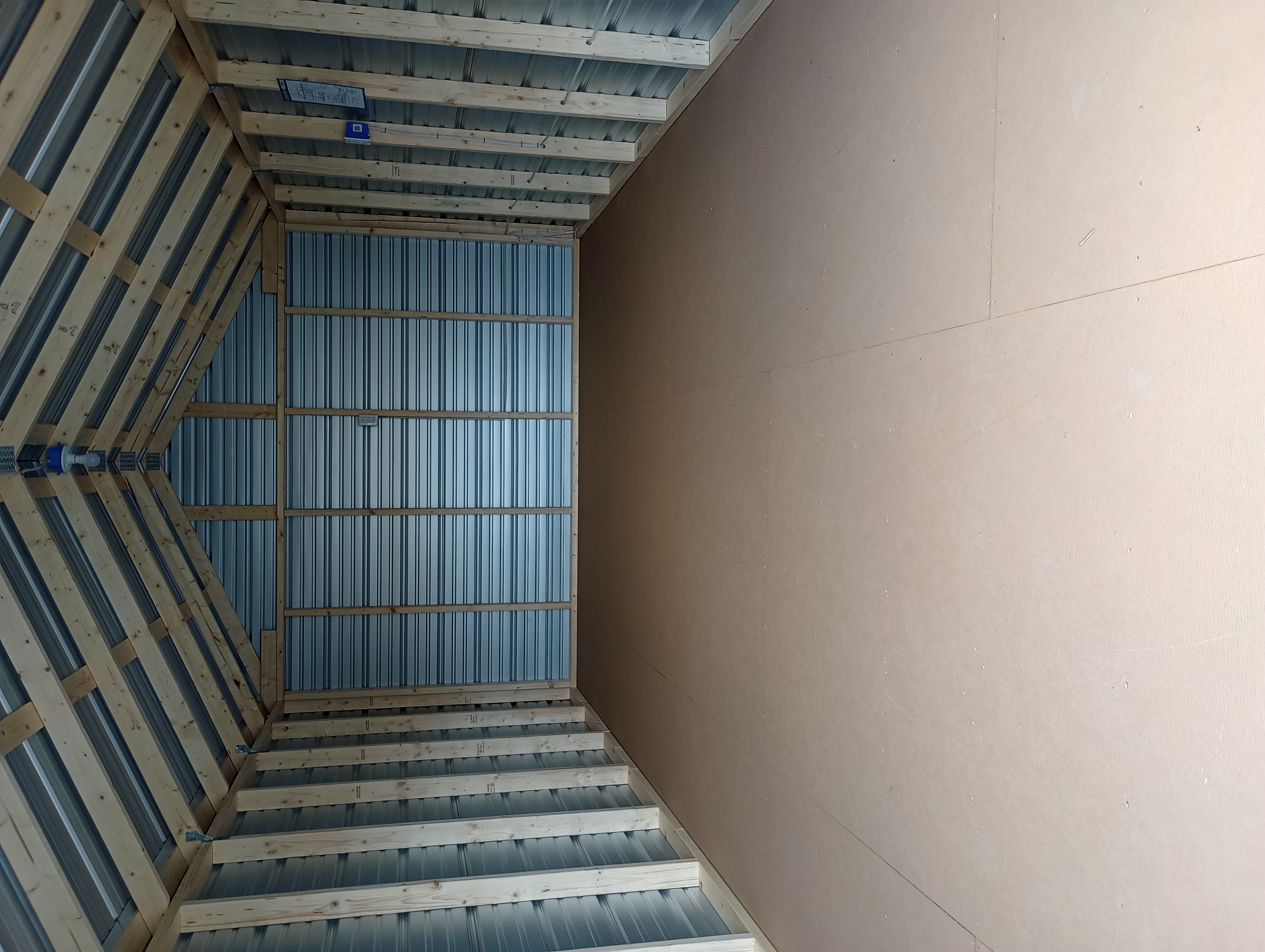 Thumbnail 2 for 10 x 20 Utility Building (Low Wall)