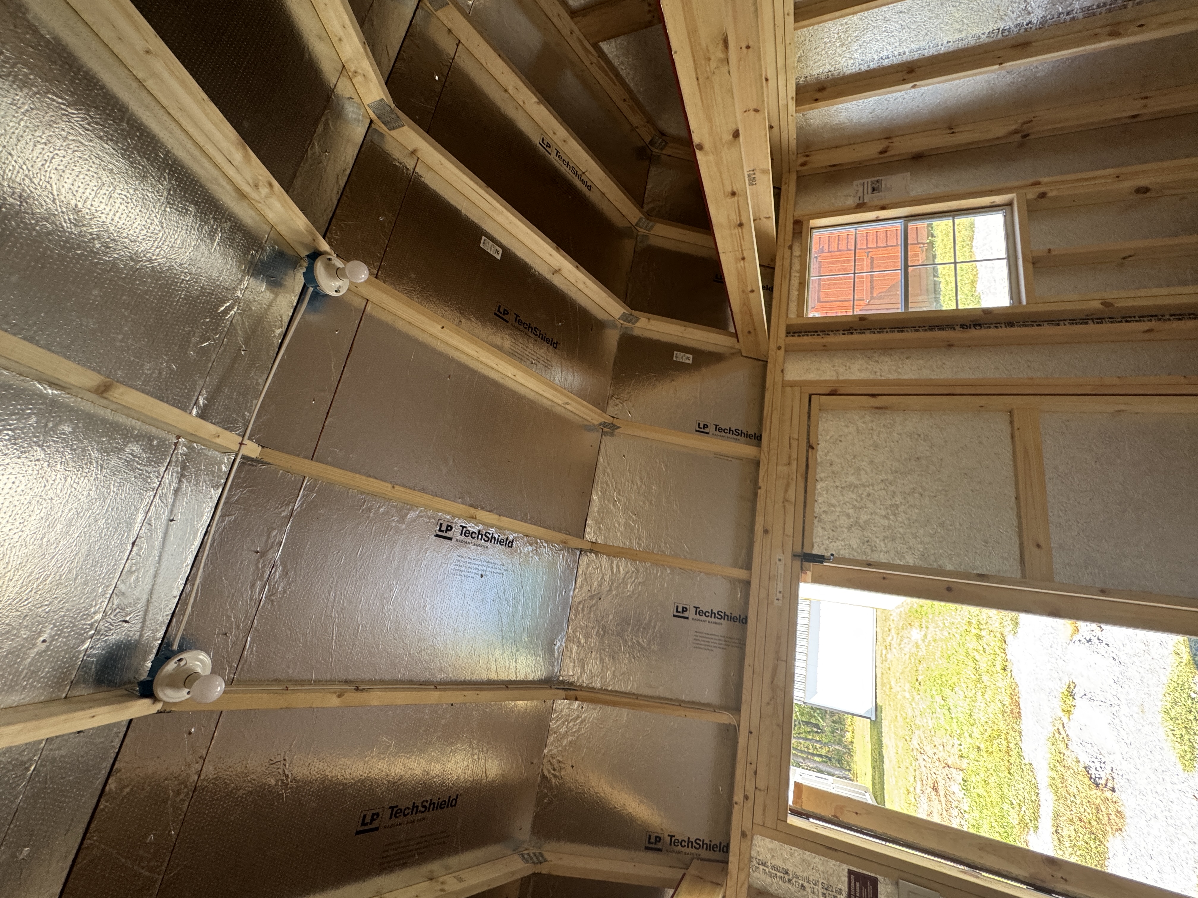 Thumbnail 3 for 12 x 16 Lofted Barn (Low Wall)