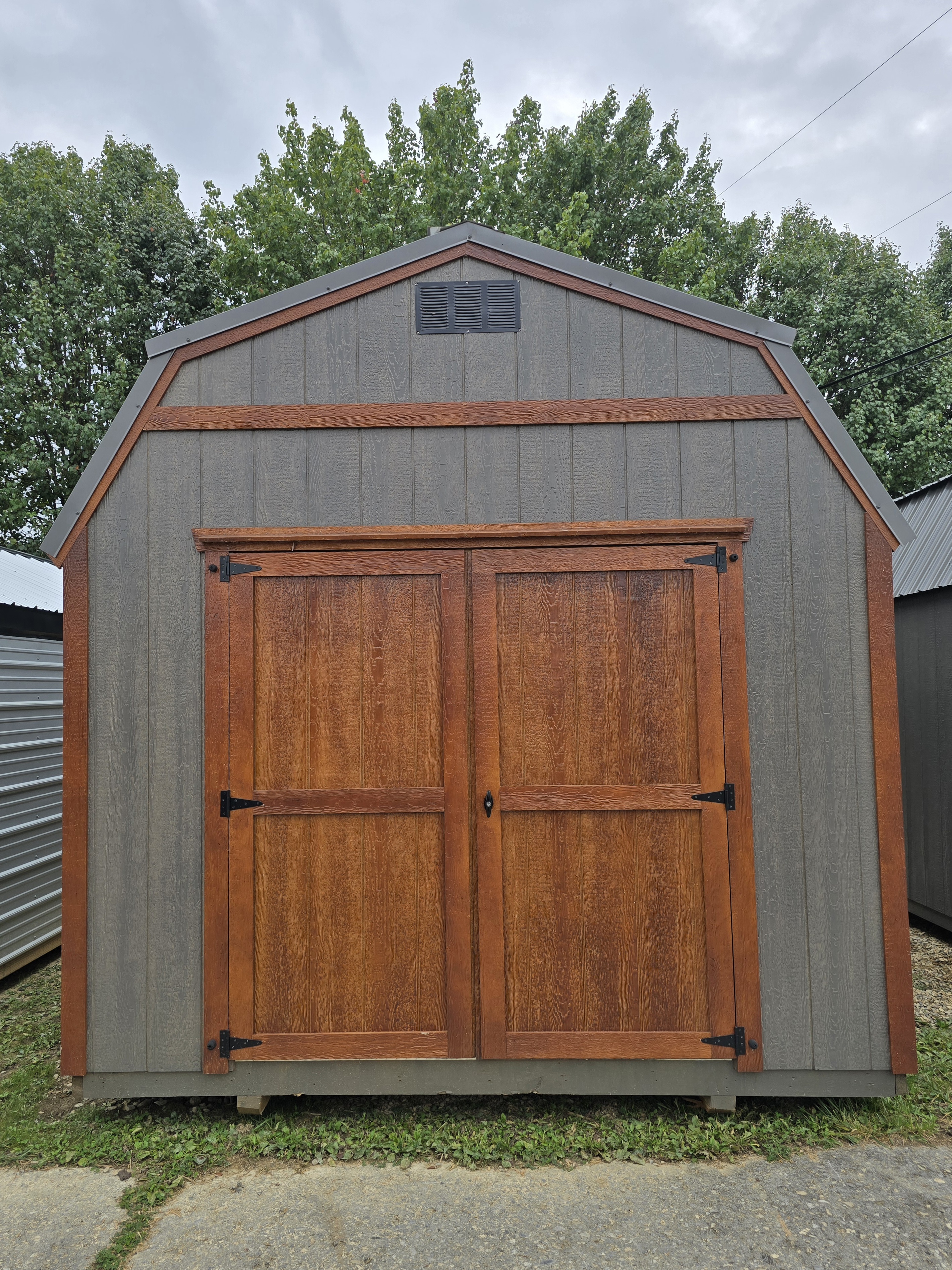 10 x 16 Lofted Barn (Low Wall)