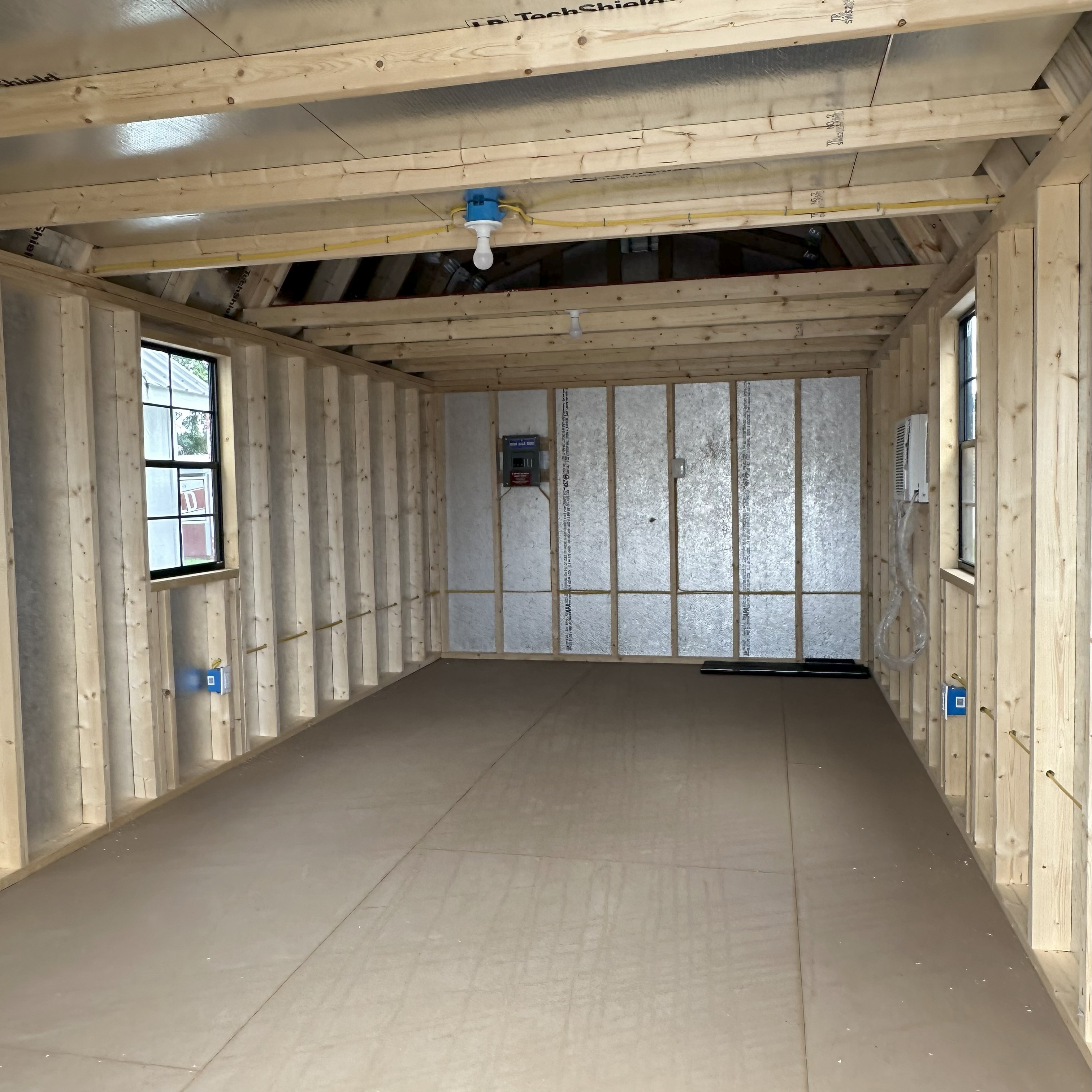 Thumbnail 2 for 10 x 20 Lofted Barn (Low Wall)