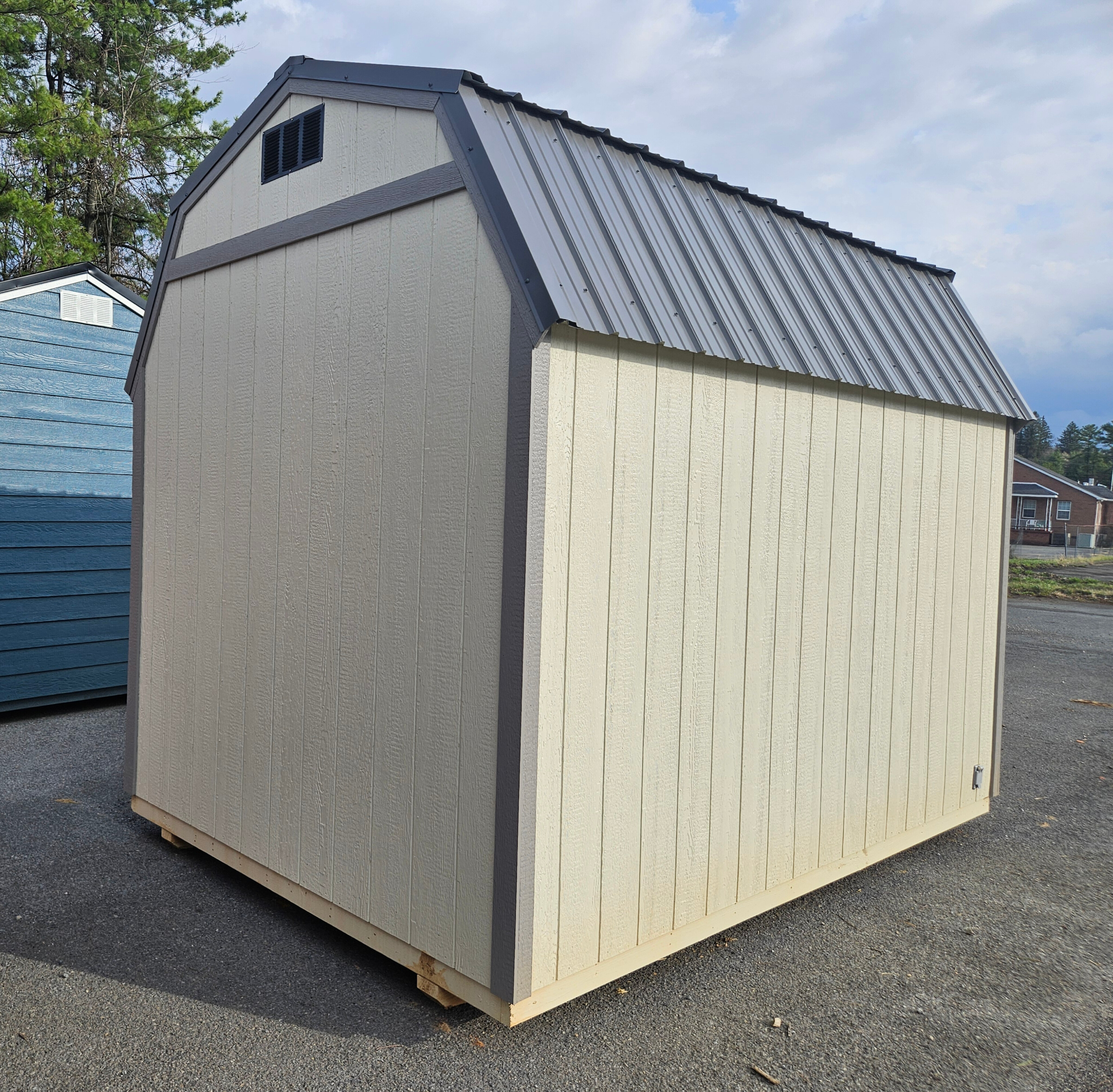 Thumbnail 2 for 8 x 12 Lofted Barn (Low Wall)