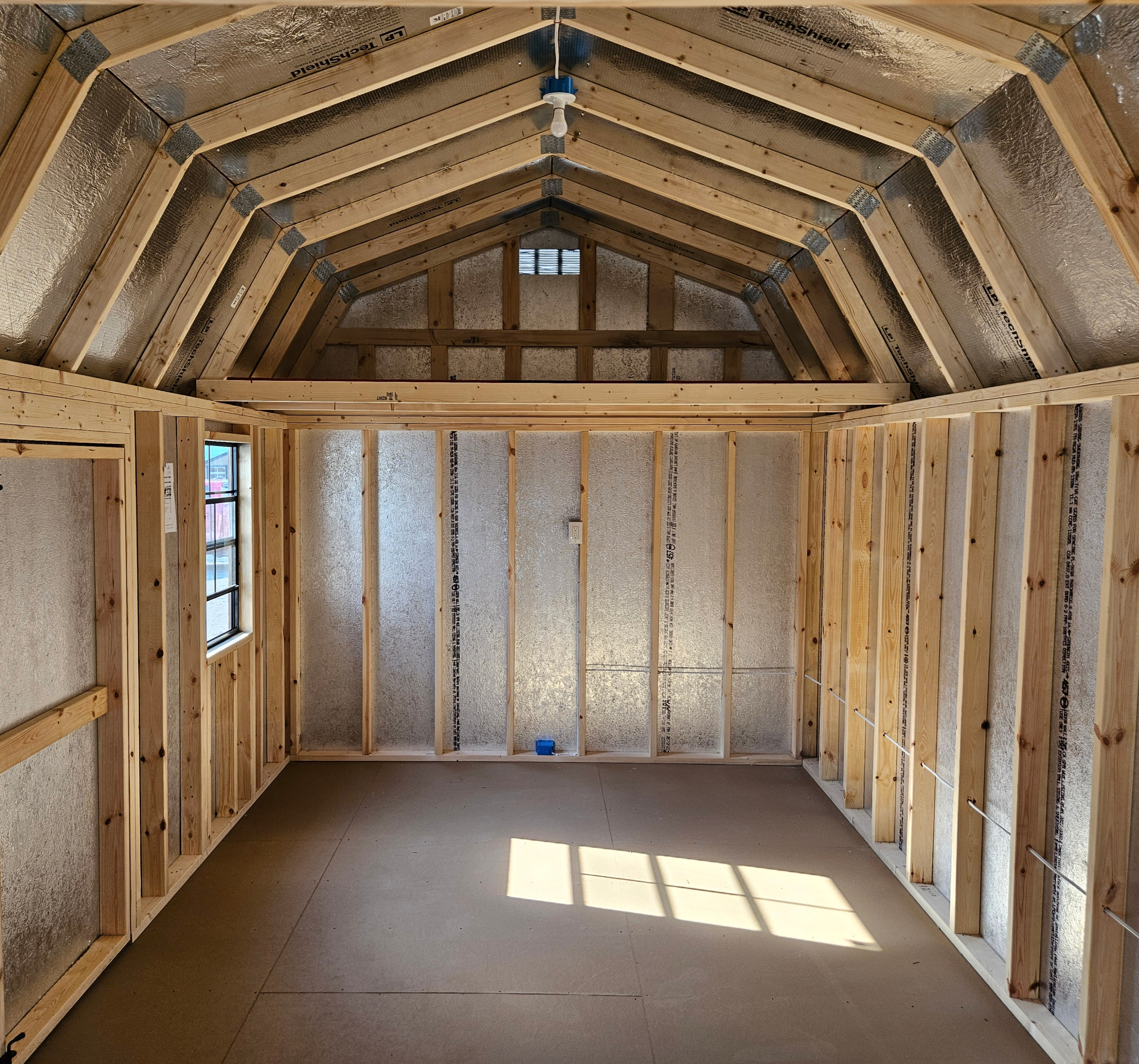 Thumbnail 3 for 10 x 20 Lofted Barn (Low Wall)