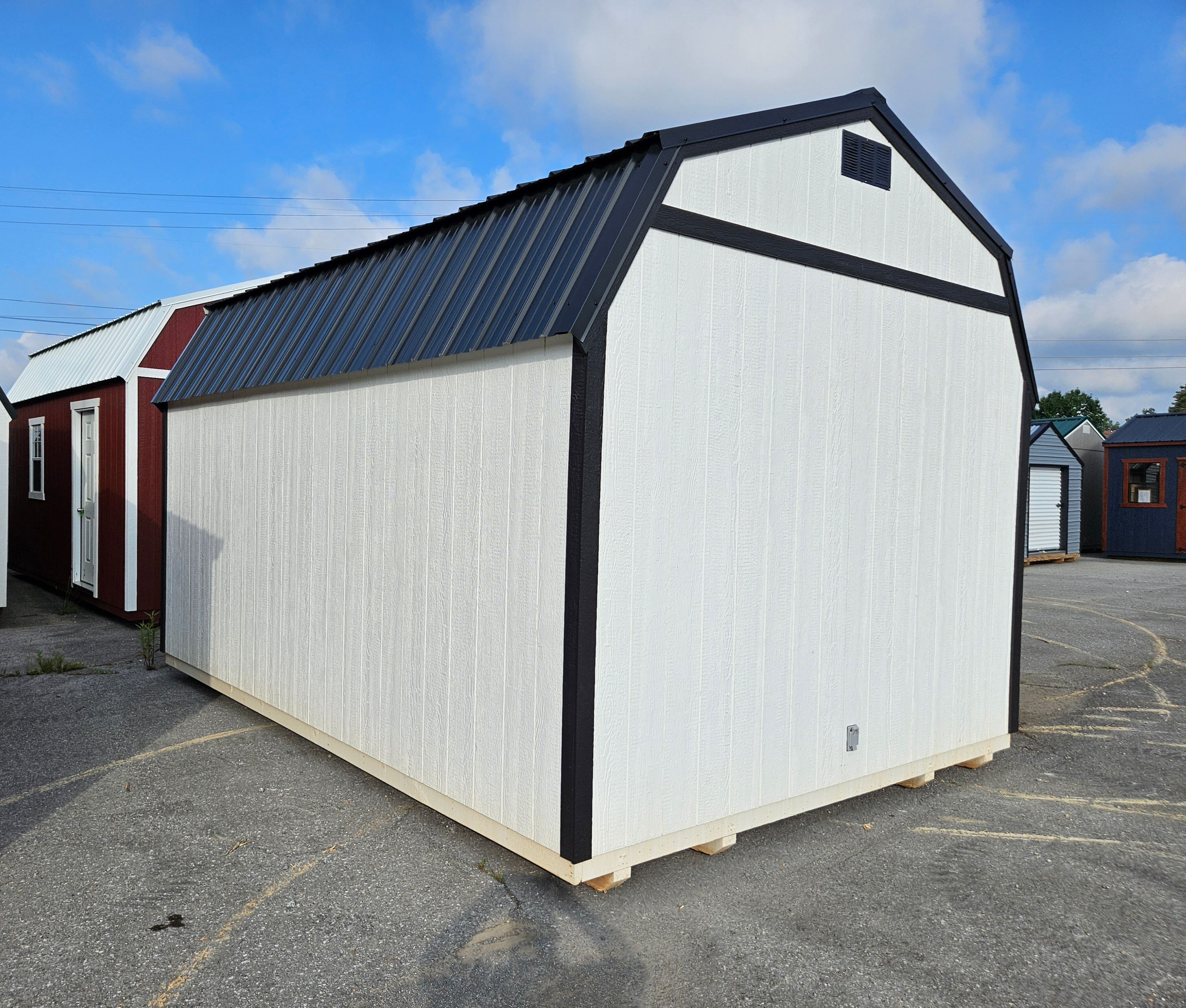 Thumbnail 2 for 12 x 16 Lofted Barn (Low Wall)