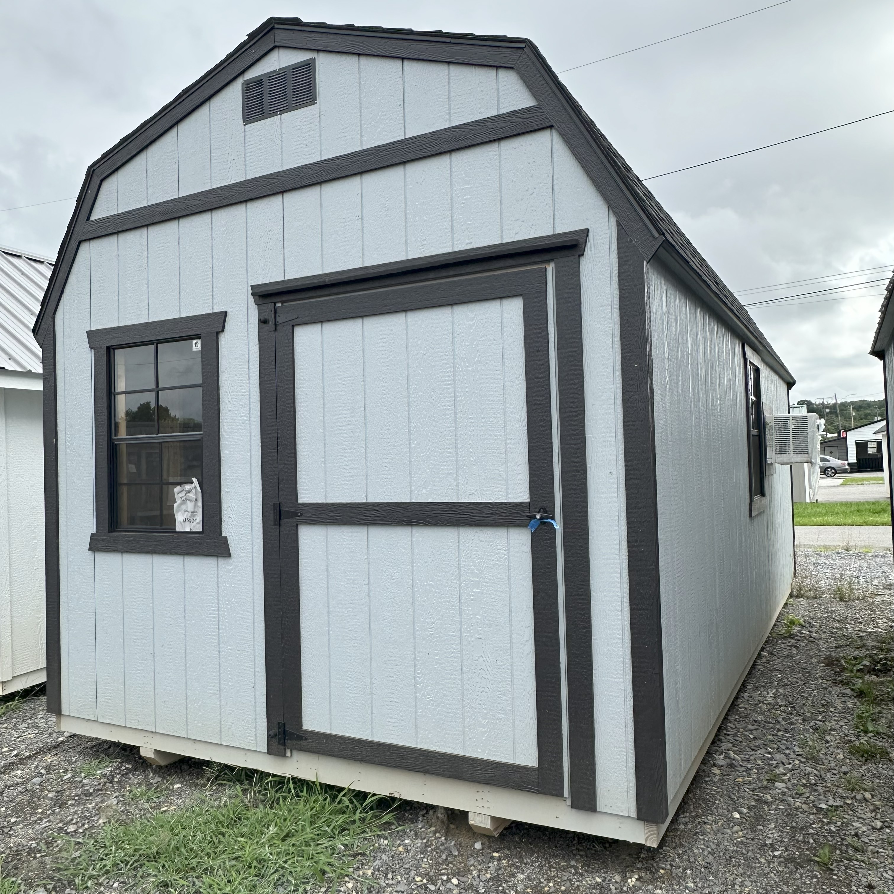 Image of 10 x 20 Lofted Barn (Low Wall)