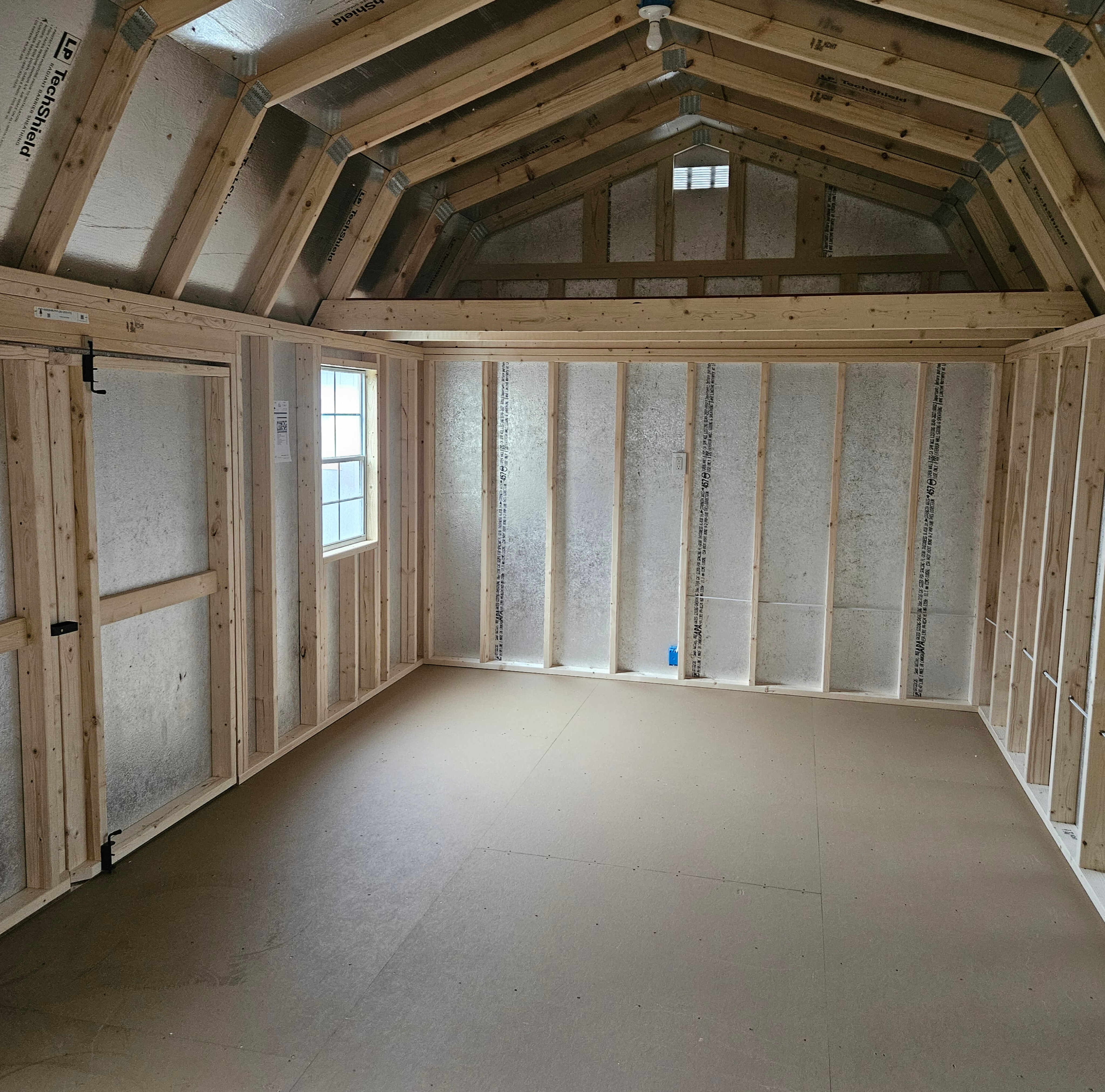Thumbnail 3 for 12 x 20 Lofted Barn (Low Wall)