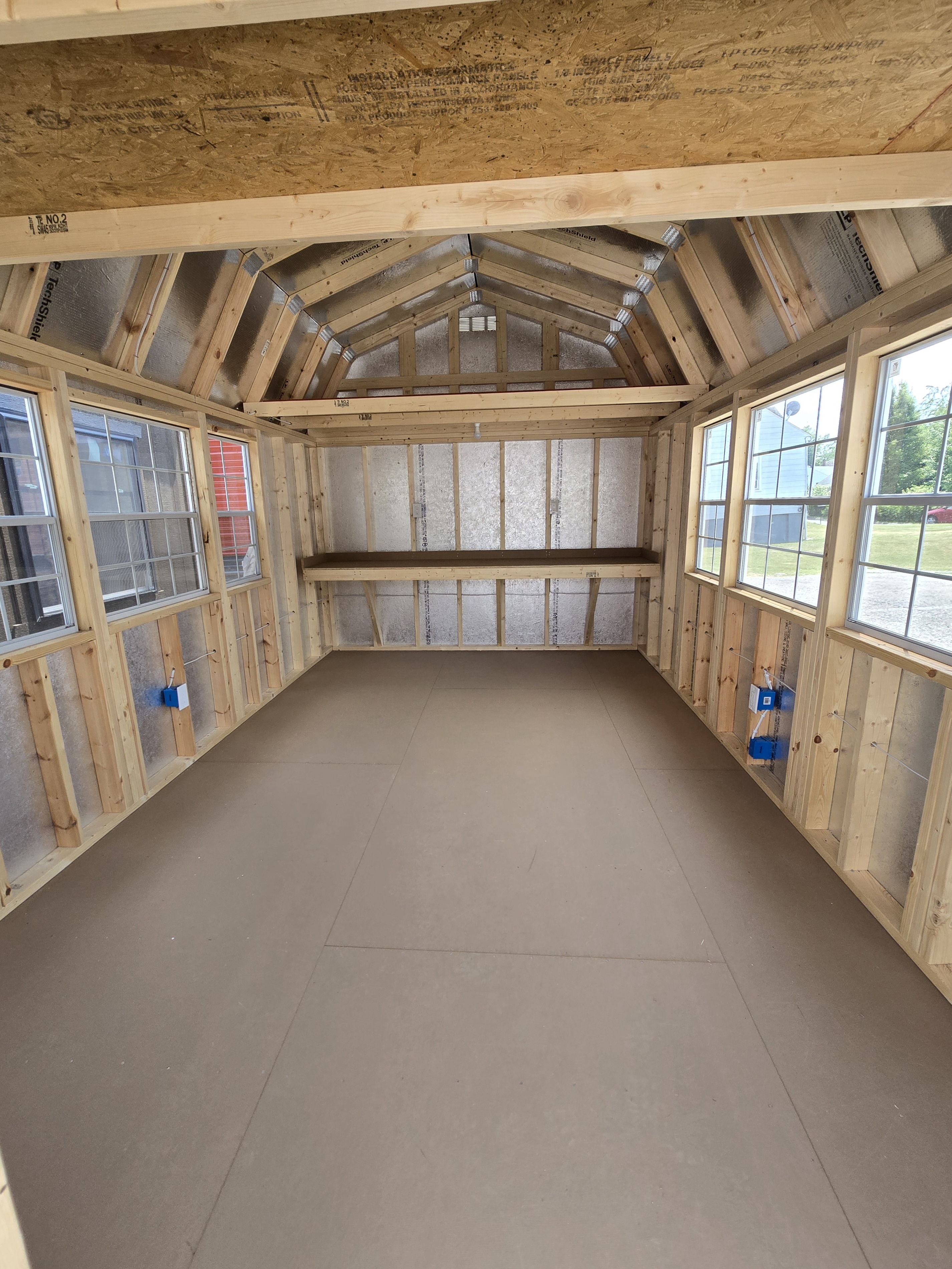 Thumbnail 2 for 10 x 16 Lofted Barn (Low Wall)