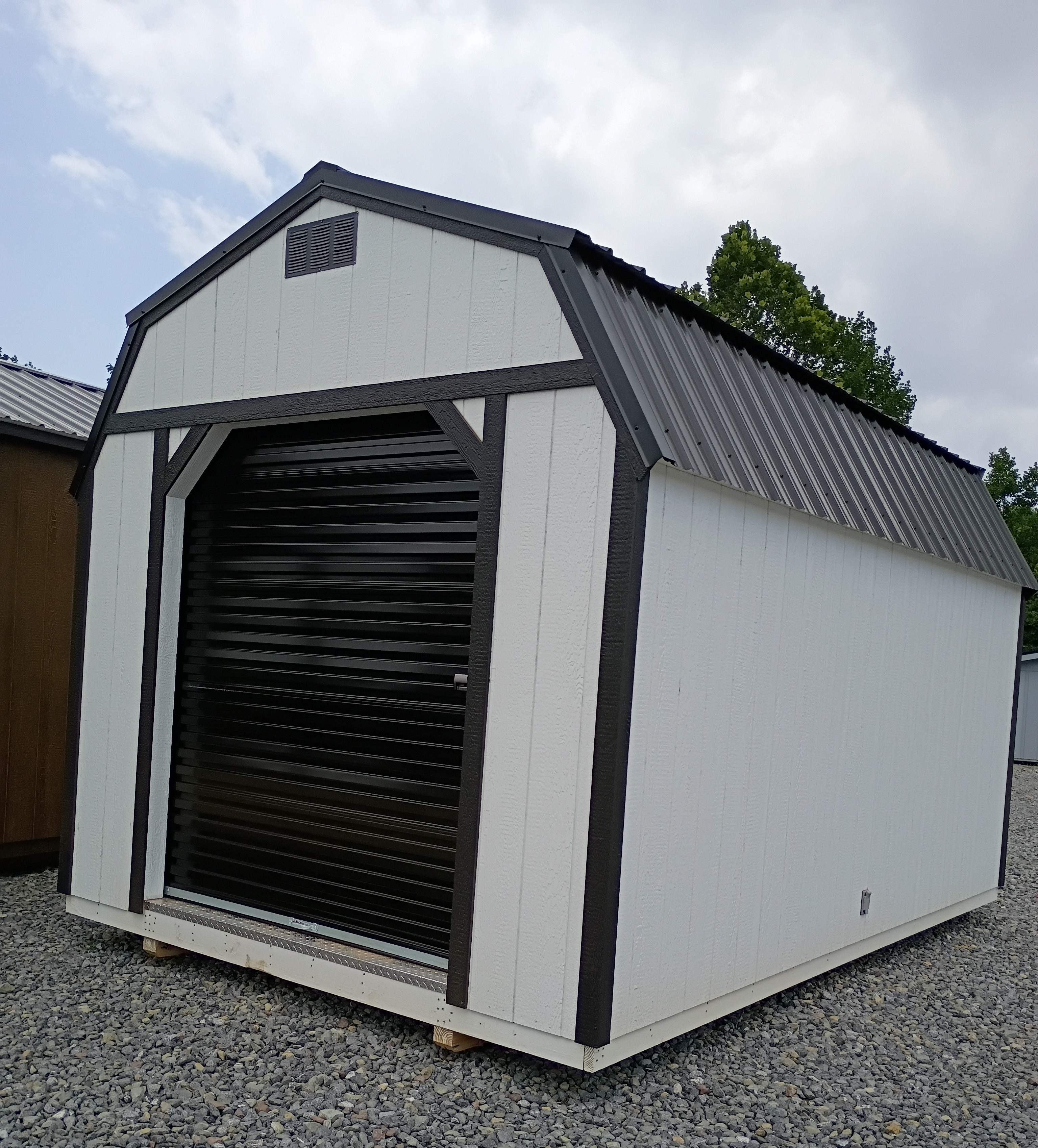 Image of 10 x 16 Lofted Barn (Low Wall)
