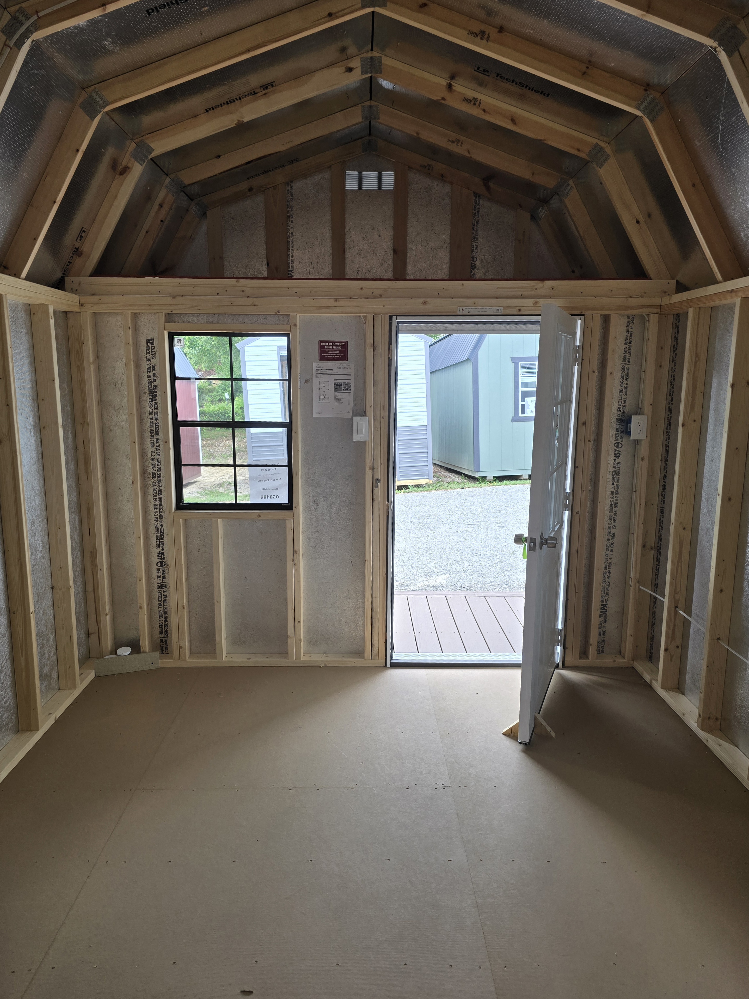 Thumbnail 3 for 10 x 20 Lofted Barn (Low Wall)