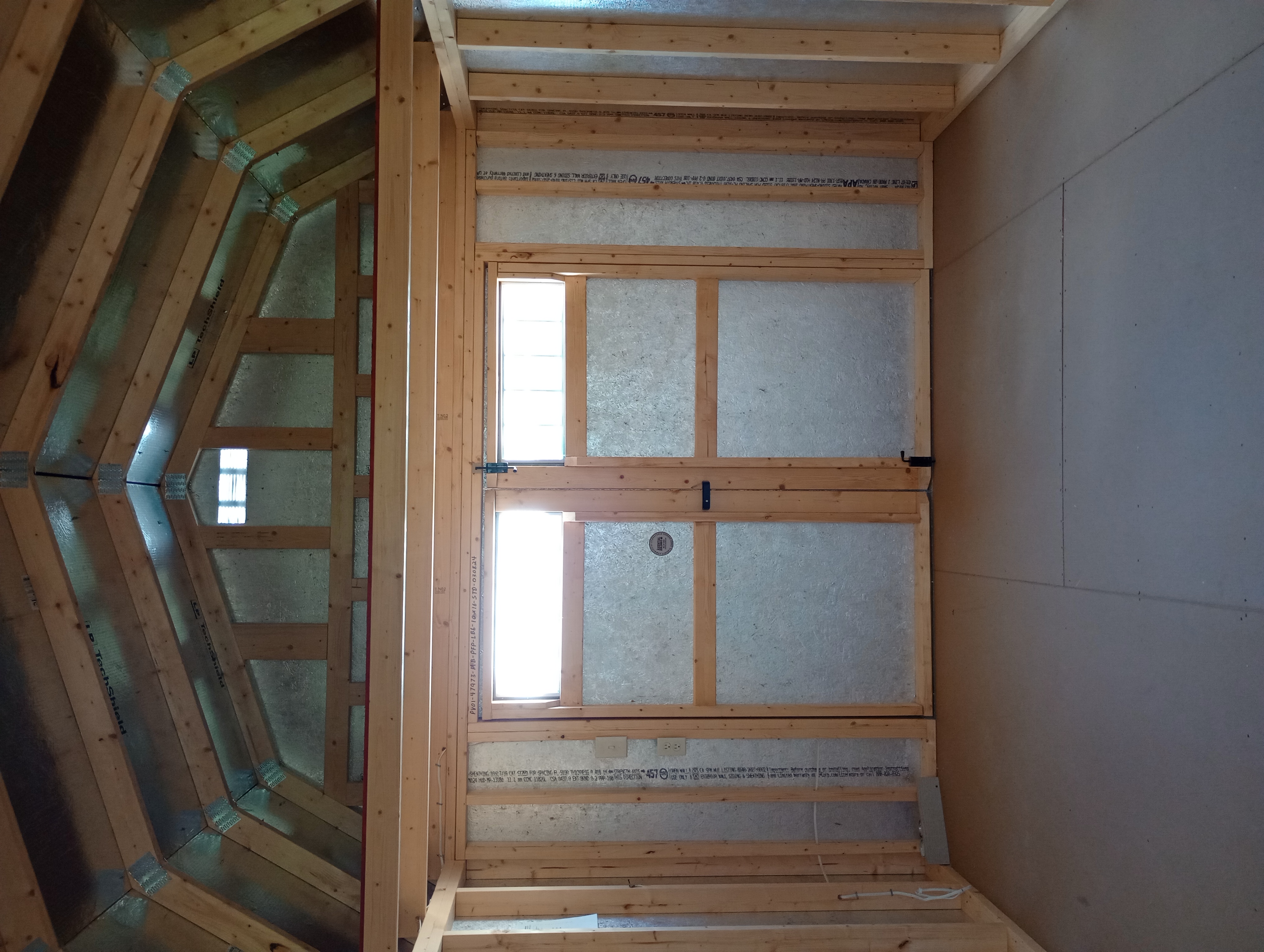 Thumbnail 3 for 10 x 16 Lofted Barn (Low Wall)