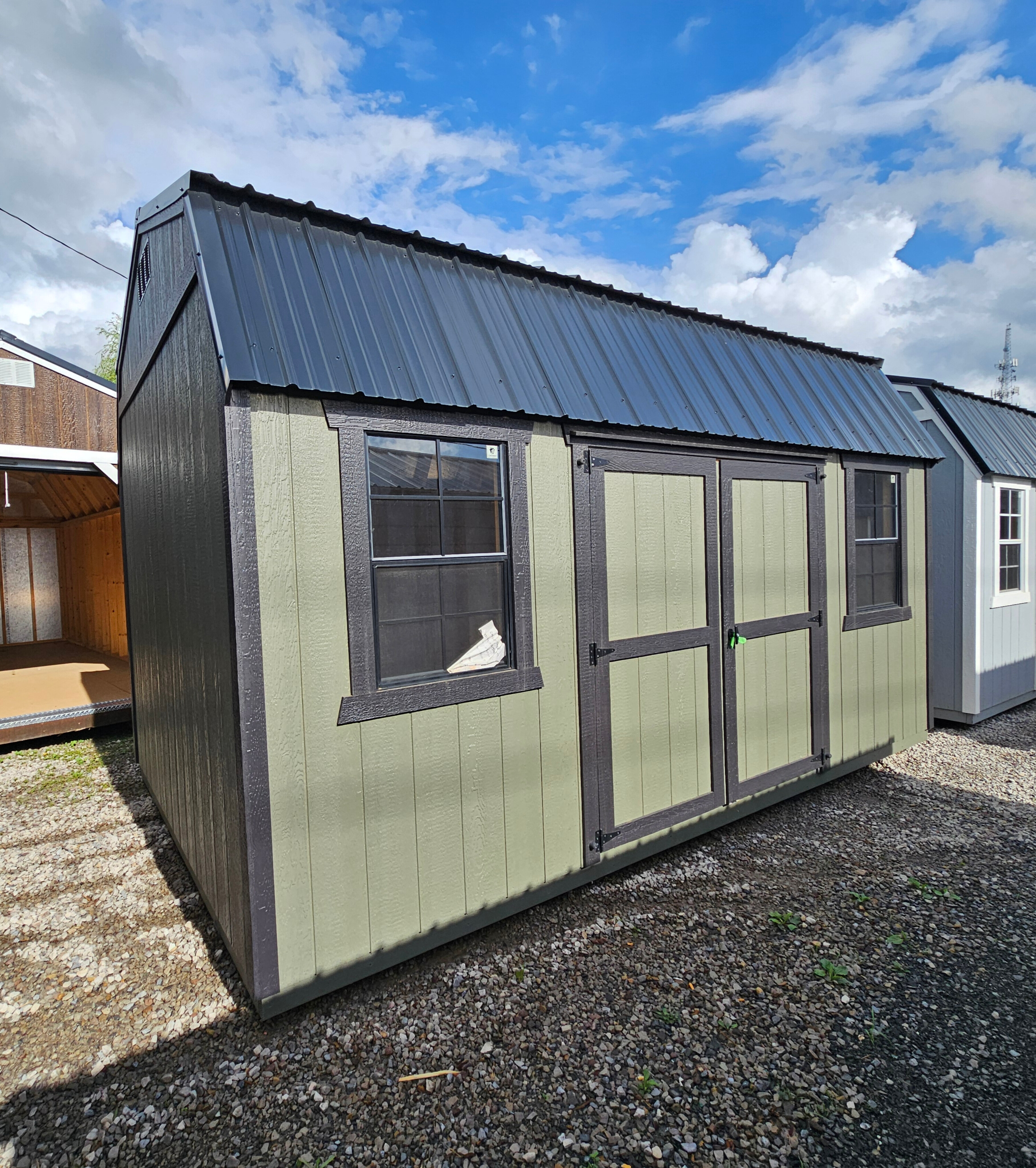 Image of 10 x 16 Lofted Barn (Low Wall)