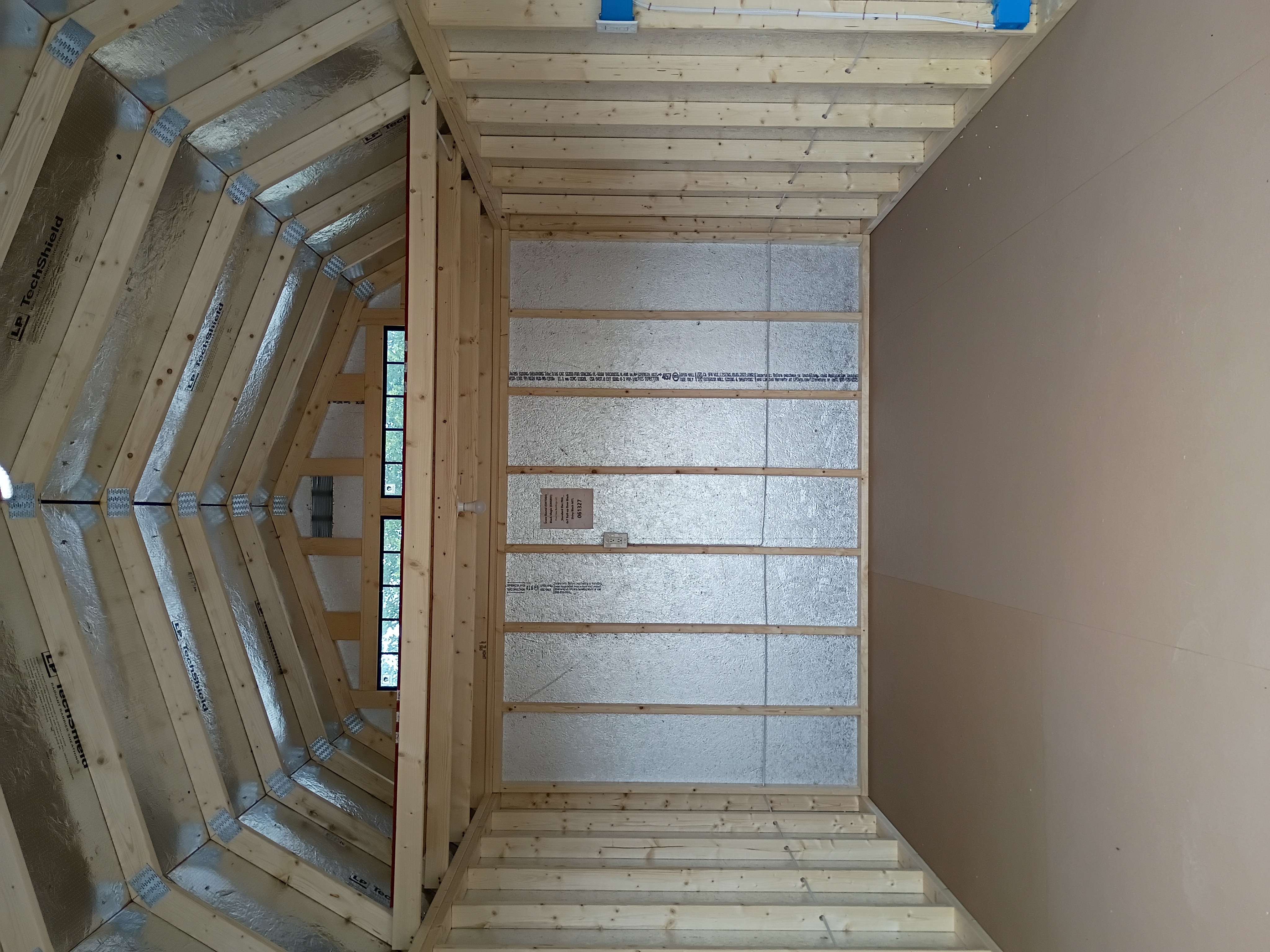 Thumbnail 3 for 10 x 16 Lofted Barn (Low Wall)