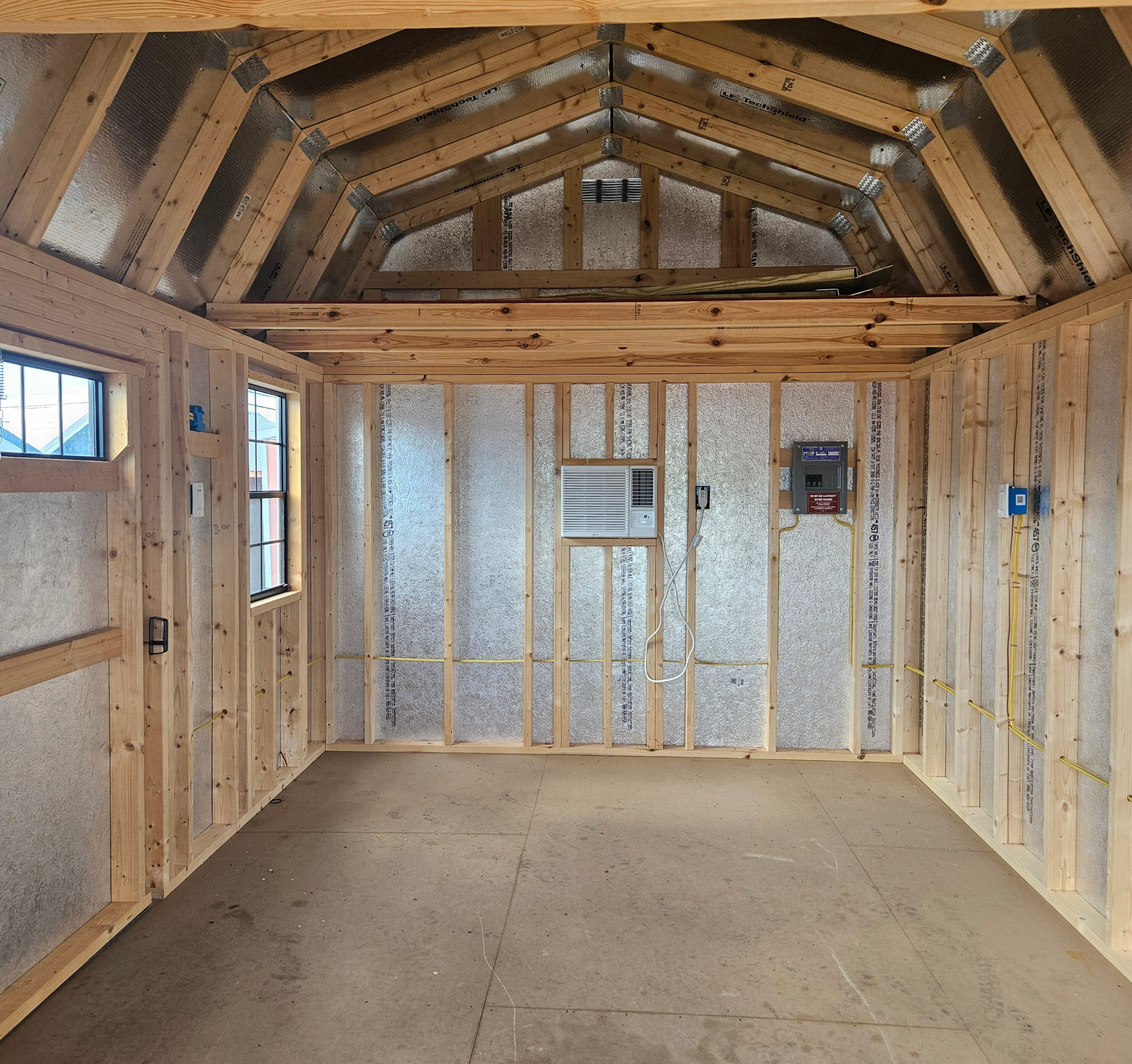 Thumbnail 3 for 10 x 16 Lofted Barn (Low Wall)