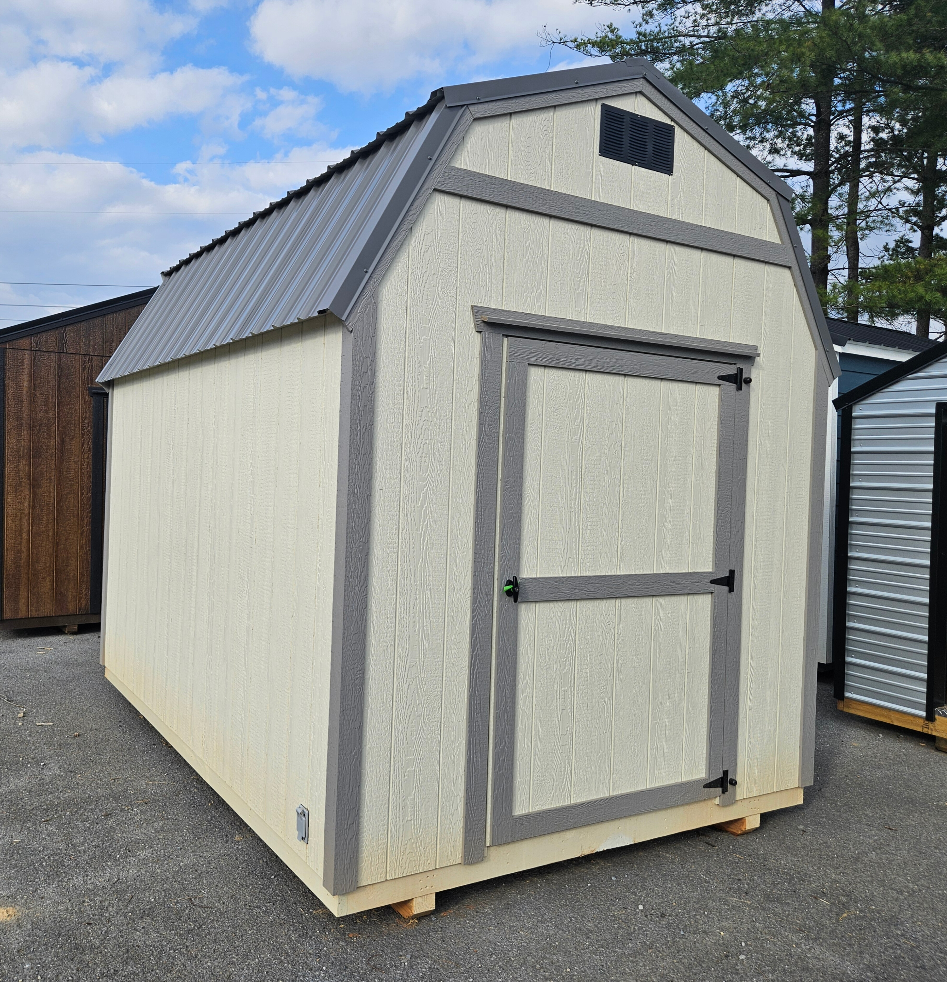 Image of 8 x 12 Lofted Barn (Low Wall)